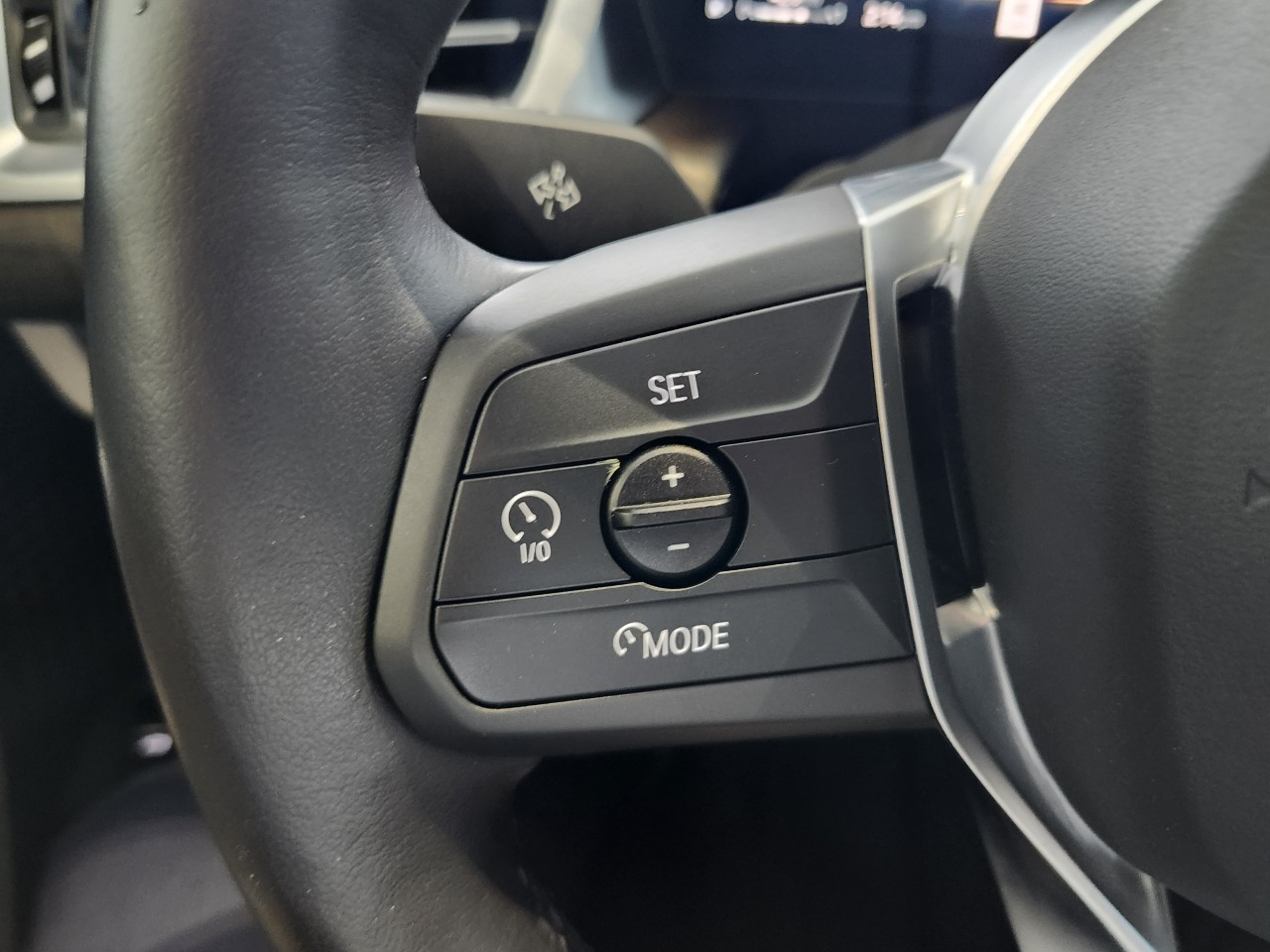 2023 BMW X1 - Image 15