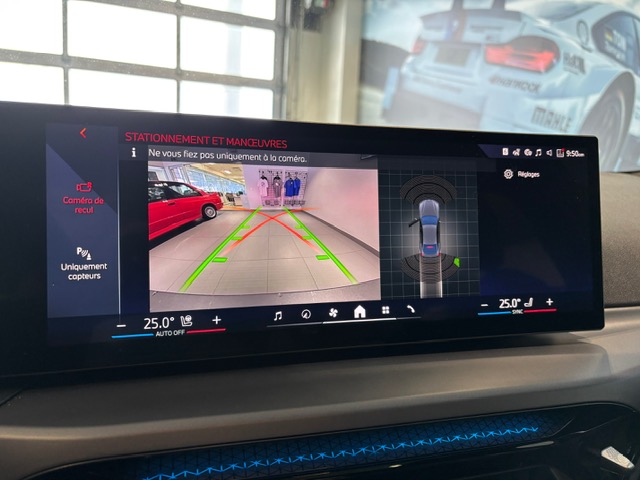 2025 BMW i4 - Image 34