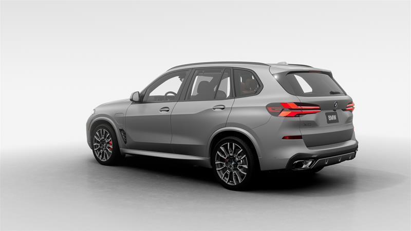 2026 BMW X5 - Image 2