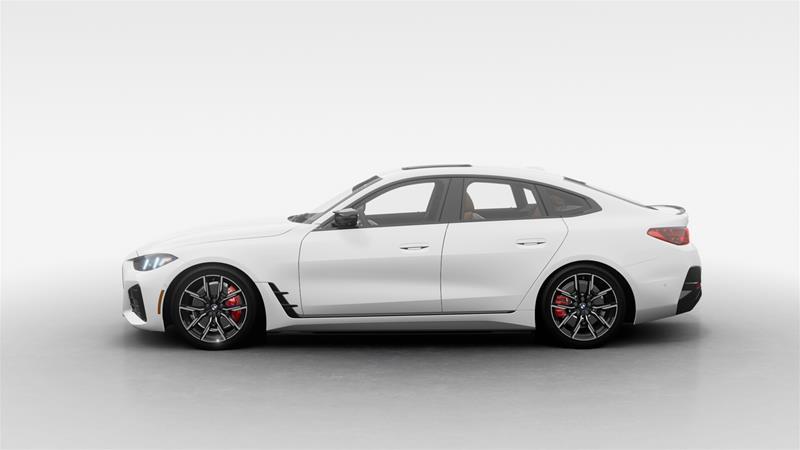 2025 BMW i4 - Image 4