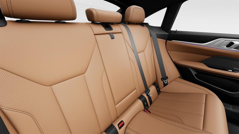 2025 BMW i4 - Image 12