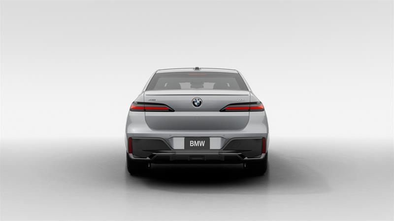 2026 BMW 760I - Image 3