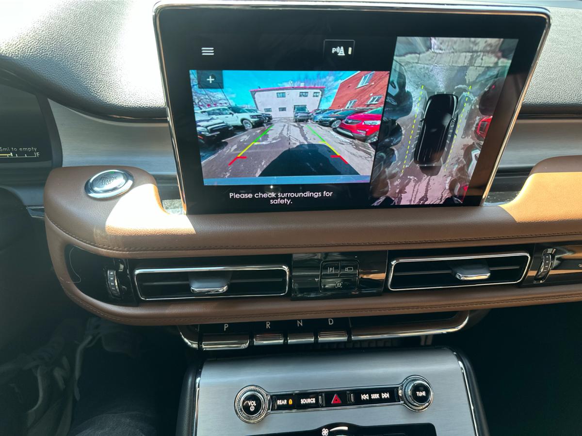 2023 Lincoln Aviator - Image 15