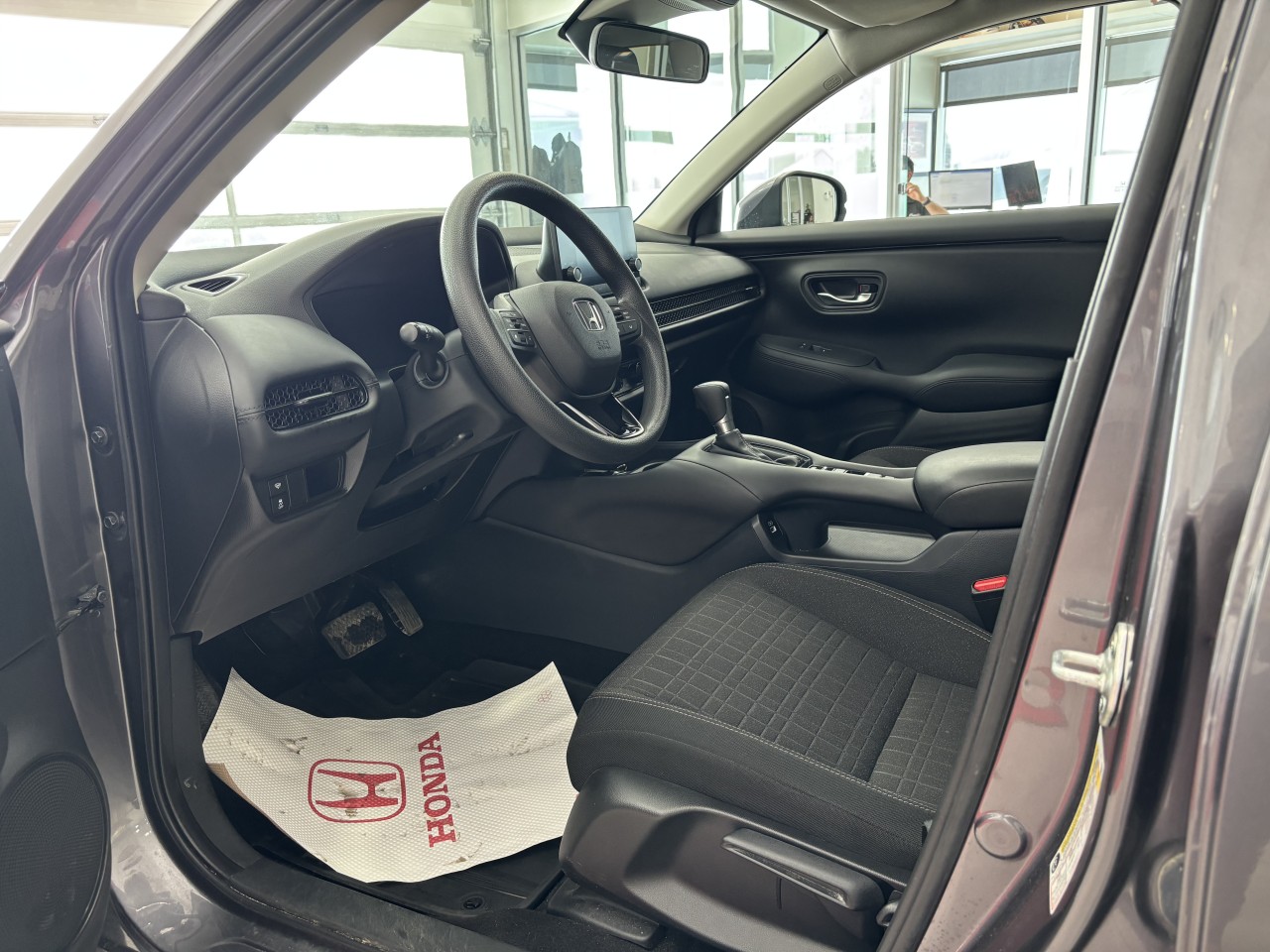 2023 Honda HR-V - Image 10