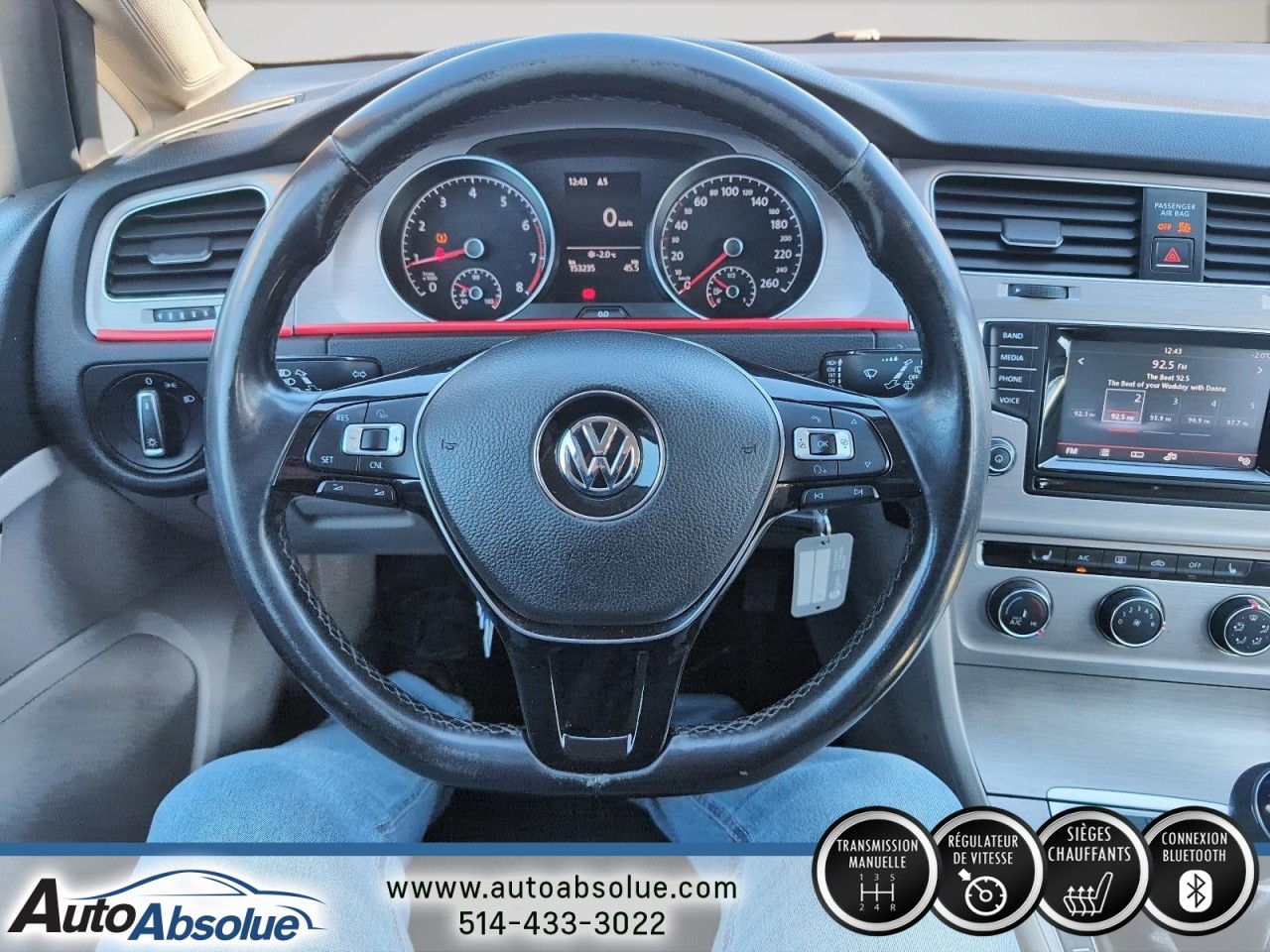 2015 Volkswagen Golf - Image 12