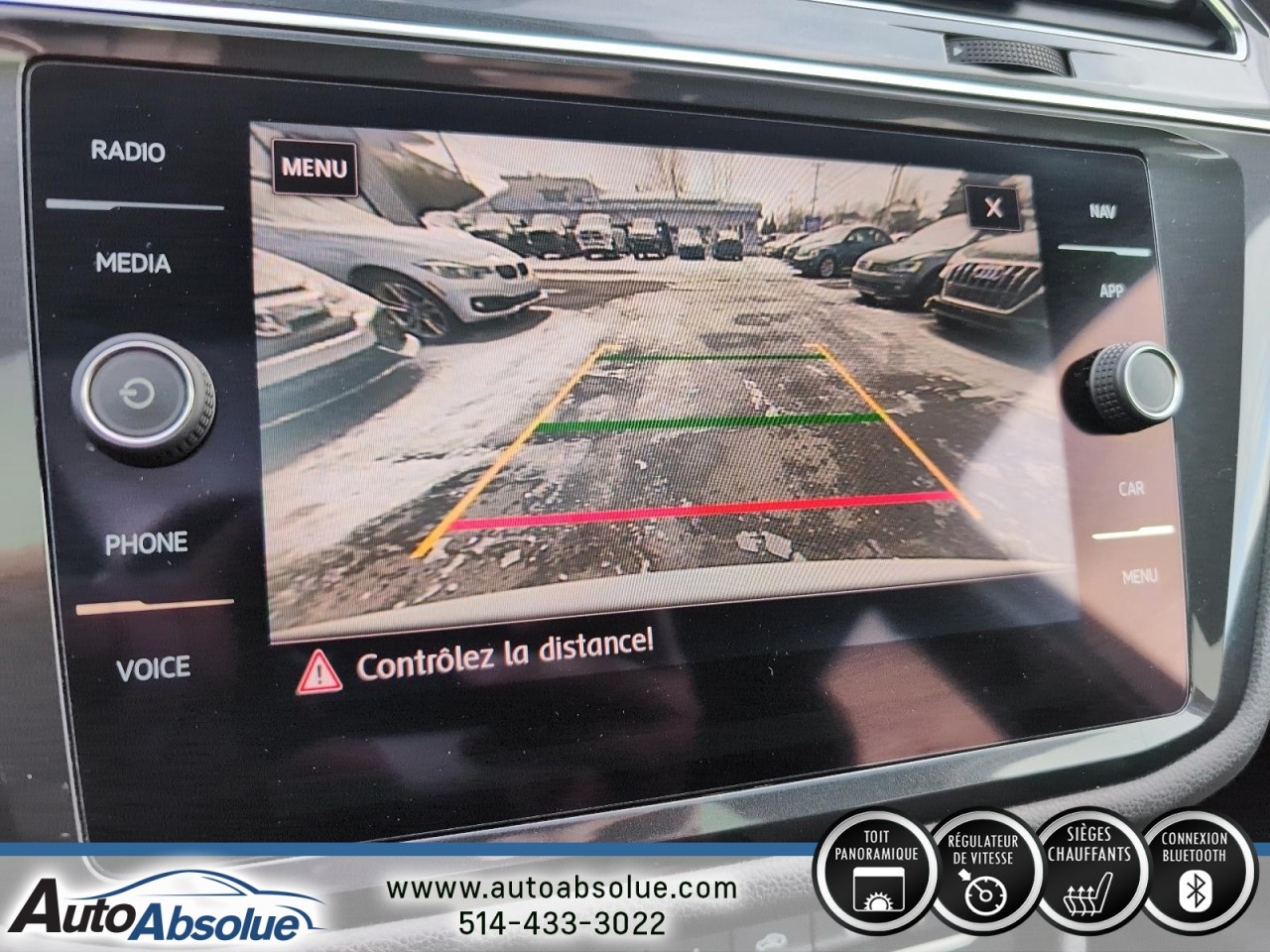 2018 Volkswagen Tiguan - Image 19