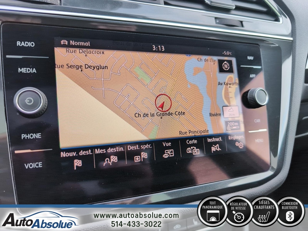 2018 Volkswagen Tiguan - Image 20