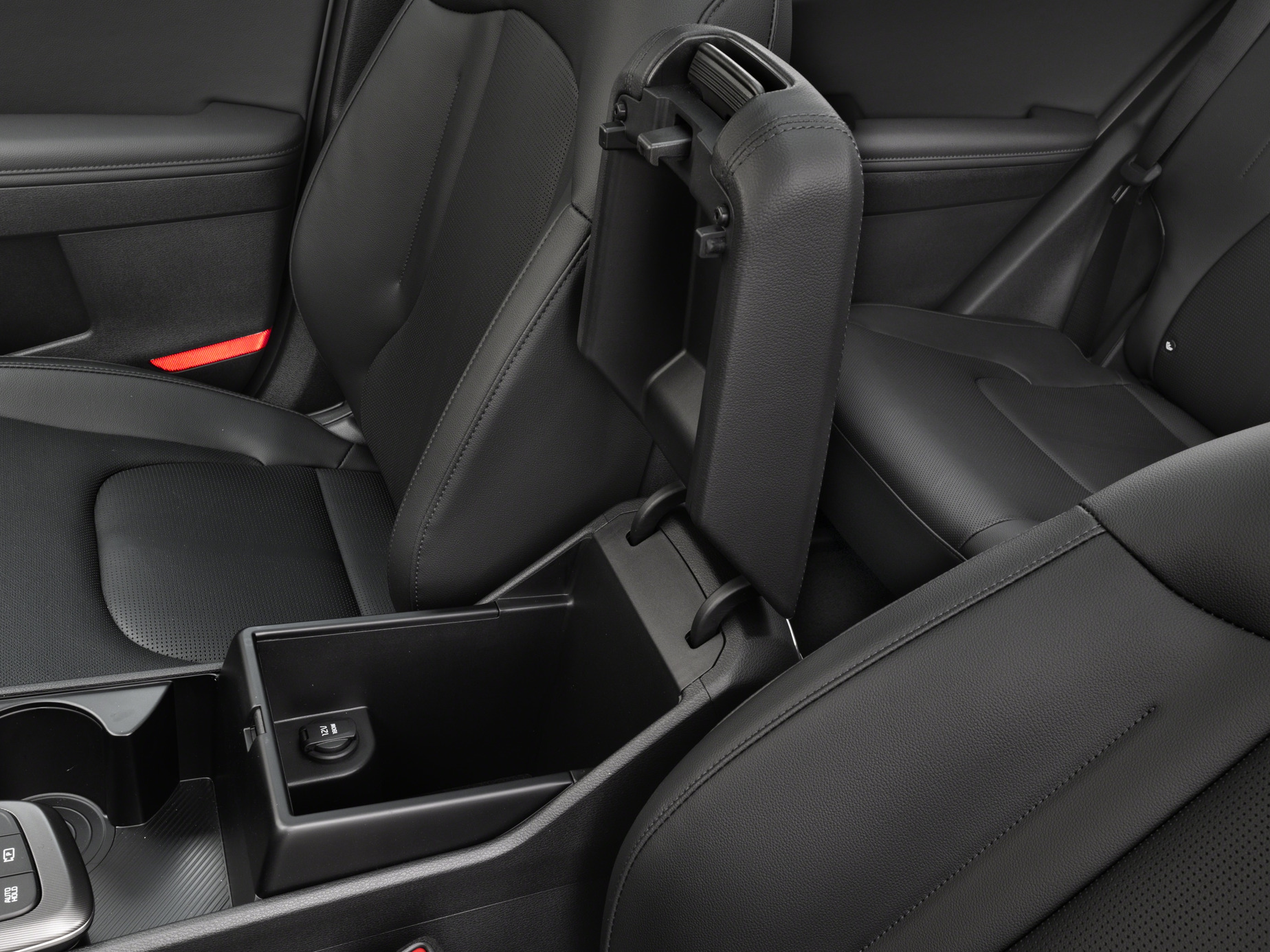 2026 Kia Sportage - Image 10