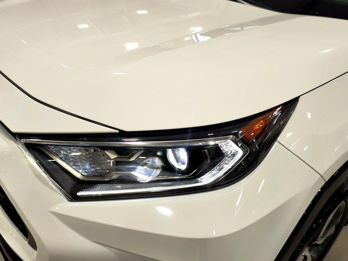 2021 Toyota RAV4 Prime - Image 13