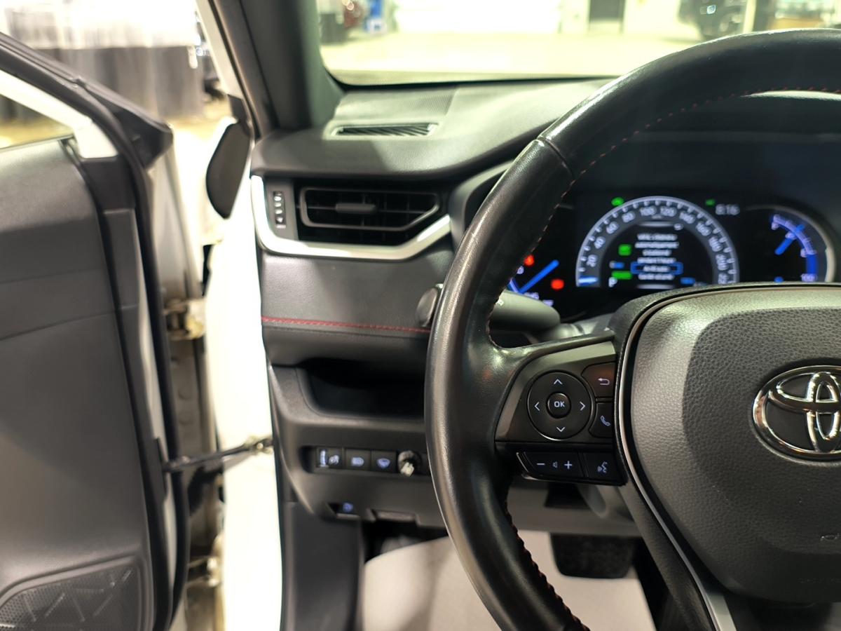 2021 Toyota RAV4 Prime - Image 16