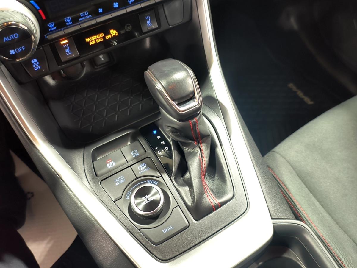 2021 Toyota RAV4 Prime - Image 20