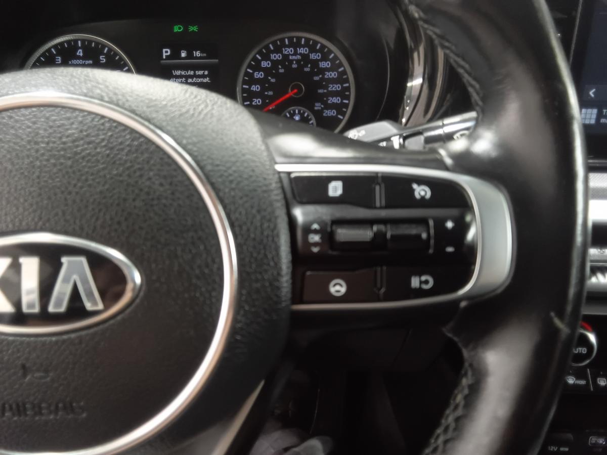 2021 Kia K5 - Image 32