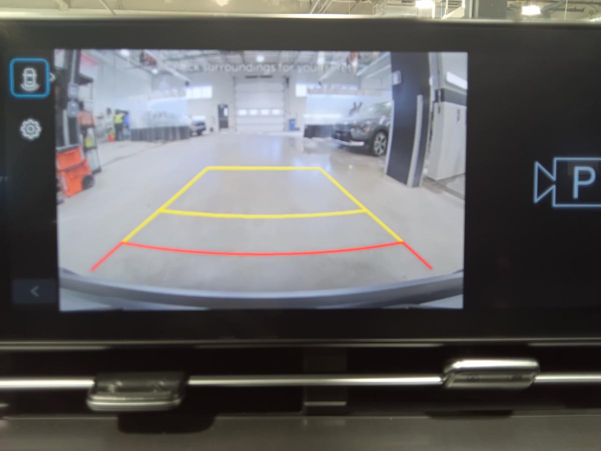 2025 Hyundai Kona - Image 19