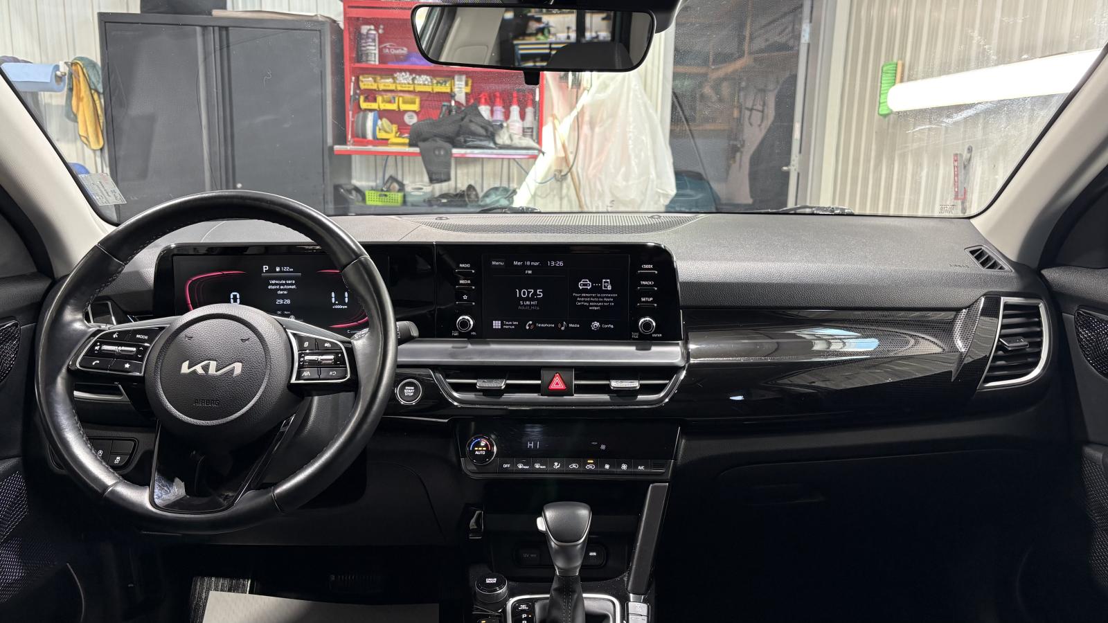 2025 Kia Seltos - Image 16