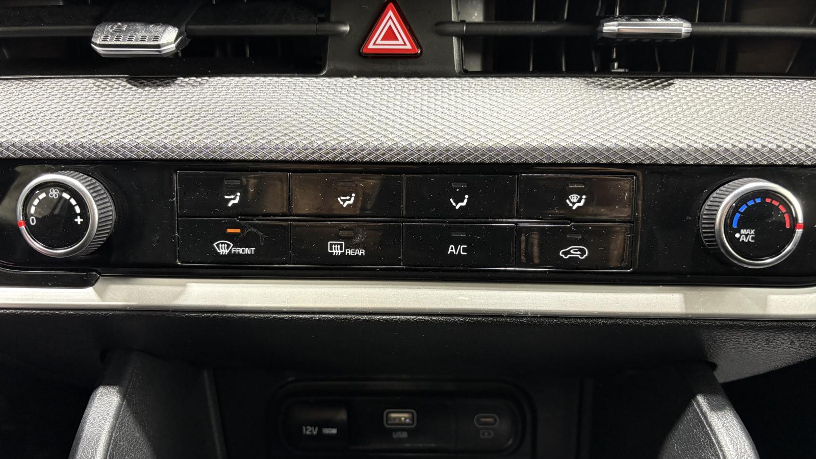 2024 Kia Sportage - Image 26