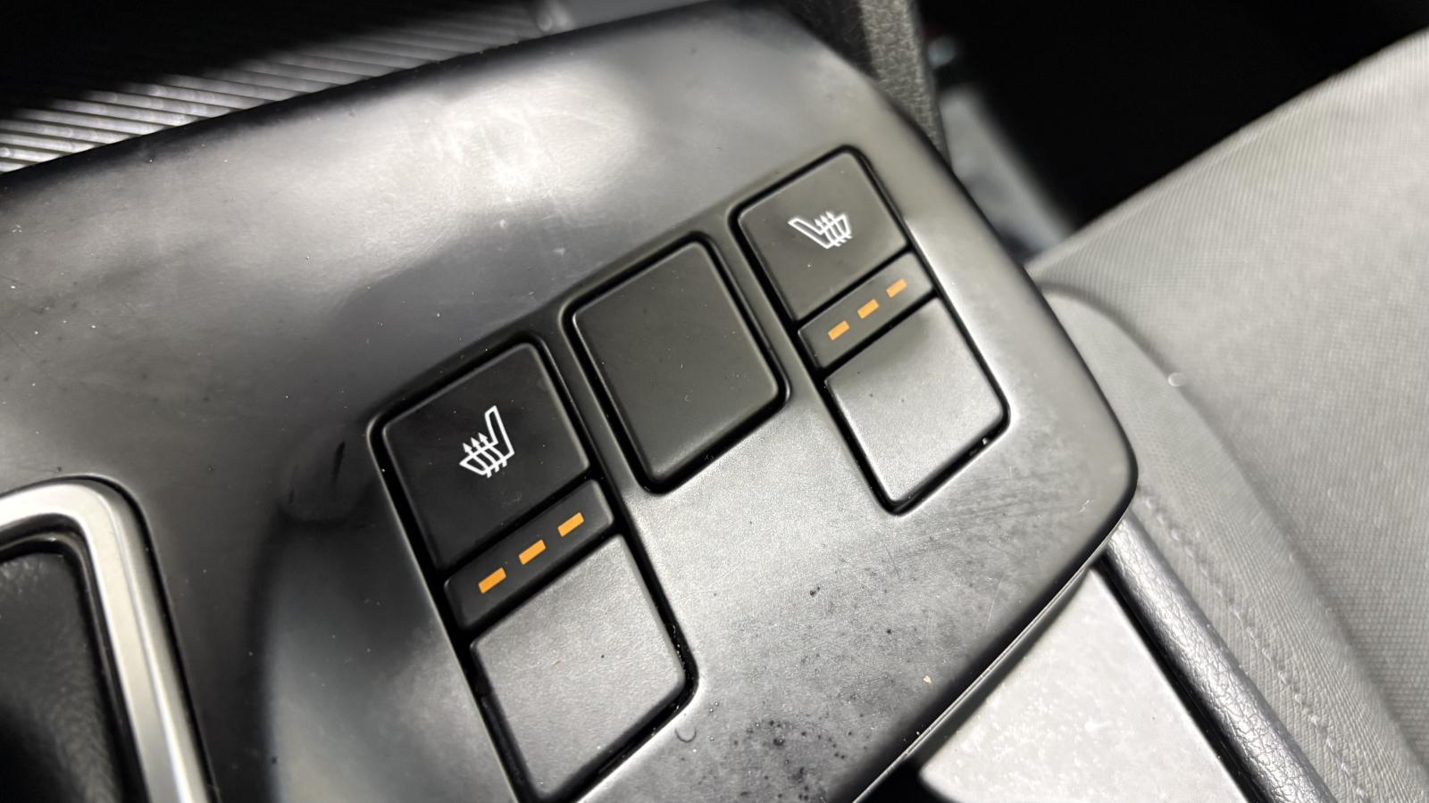 2024 Kia Sportage - Image 30