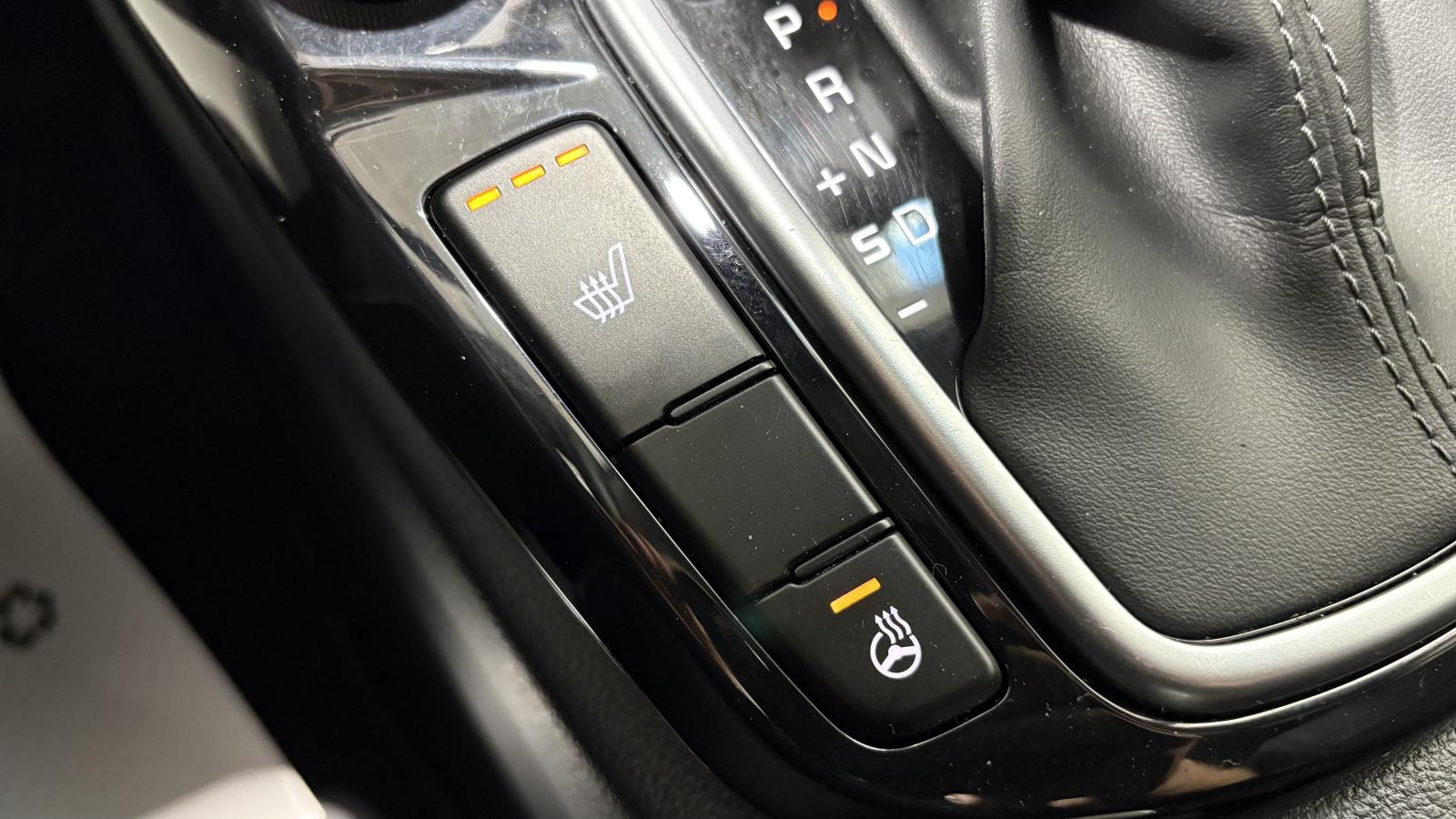 2025 Kia Seltos - Image 31