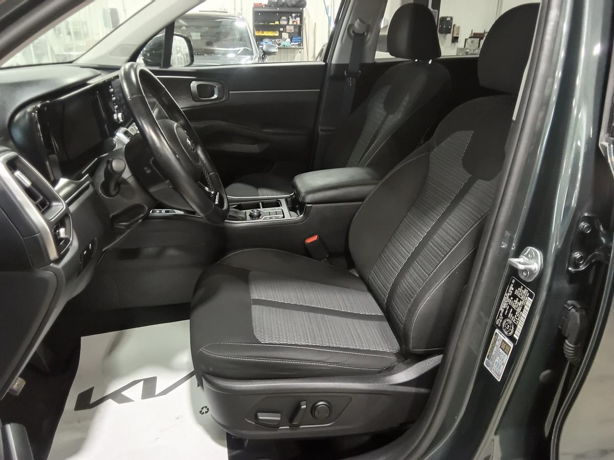2021 Kia Sorento - Image 22