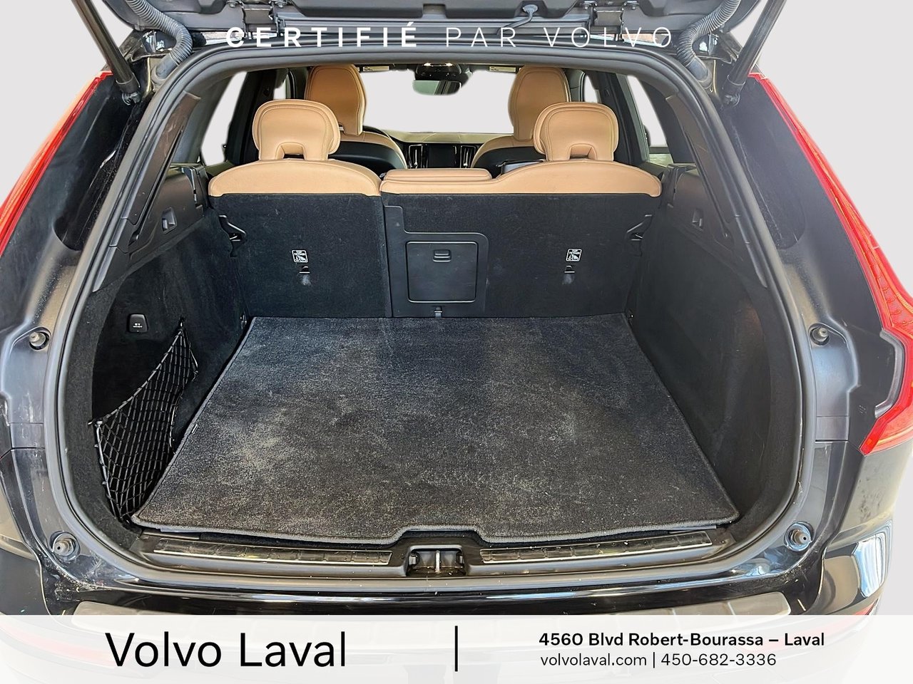 2020 Volvo XC60 - Image 17