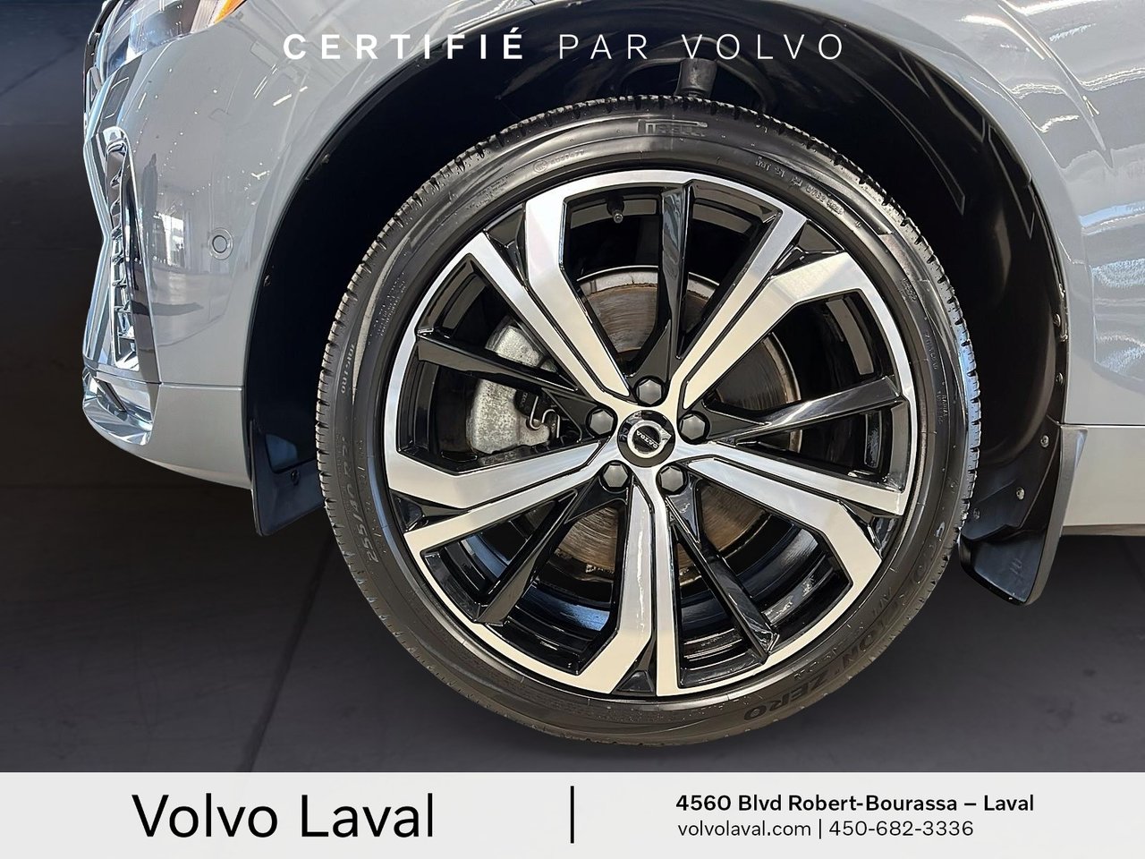 2022 Volvo XC60 - Image 4