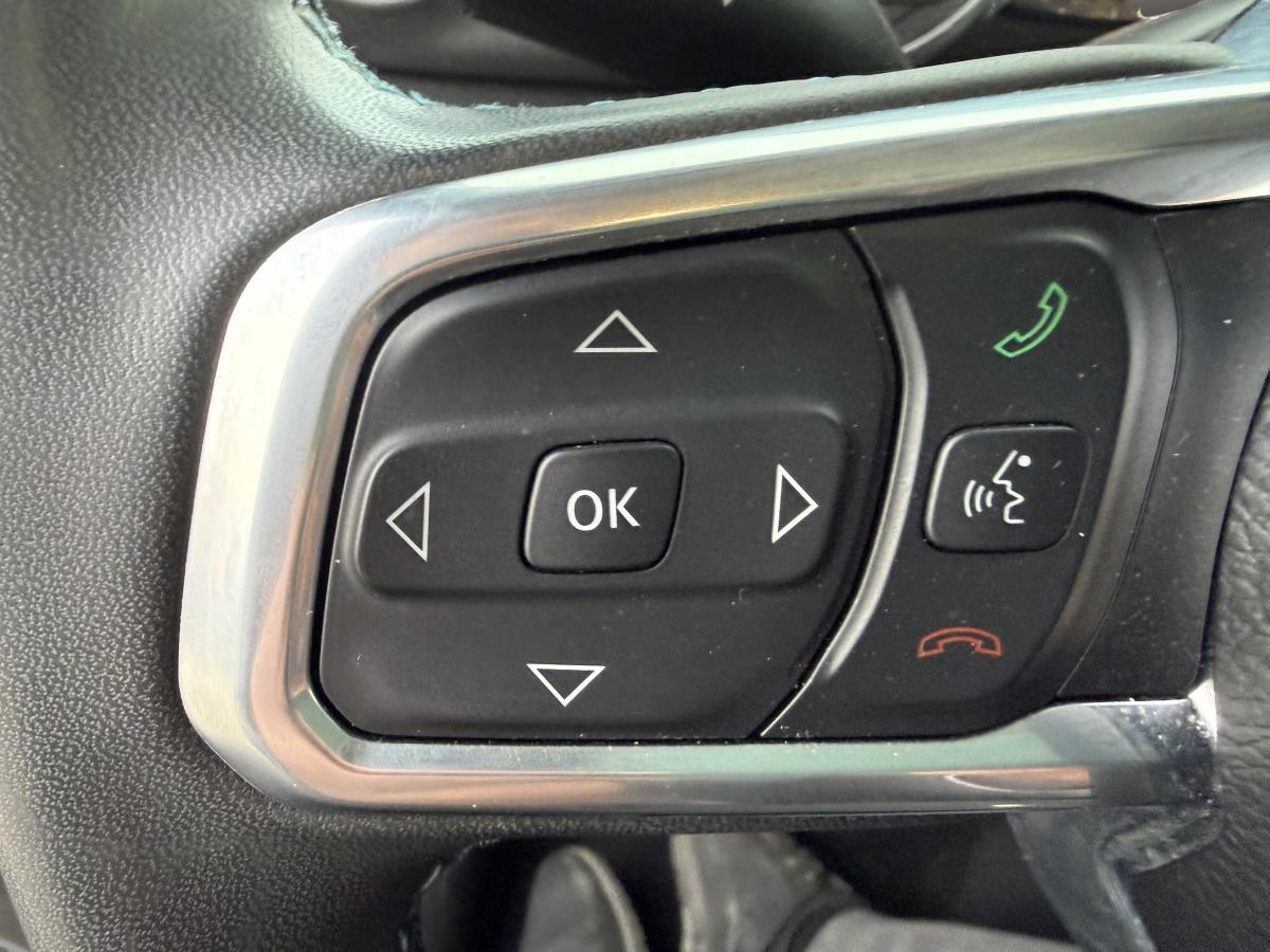 2023 Jeep Wrangler 4xe - Image 8