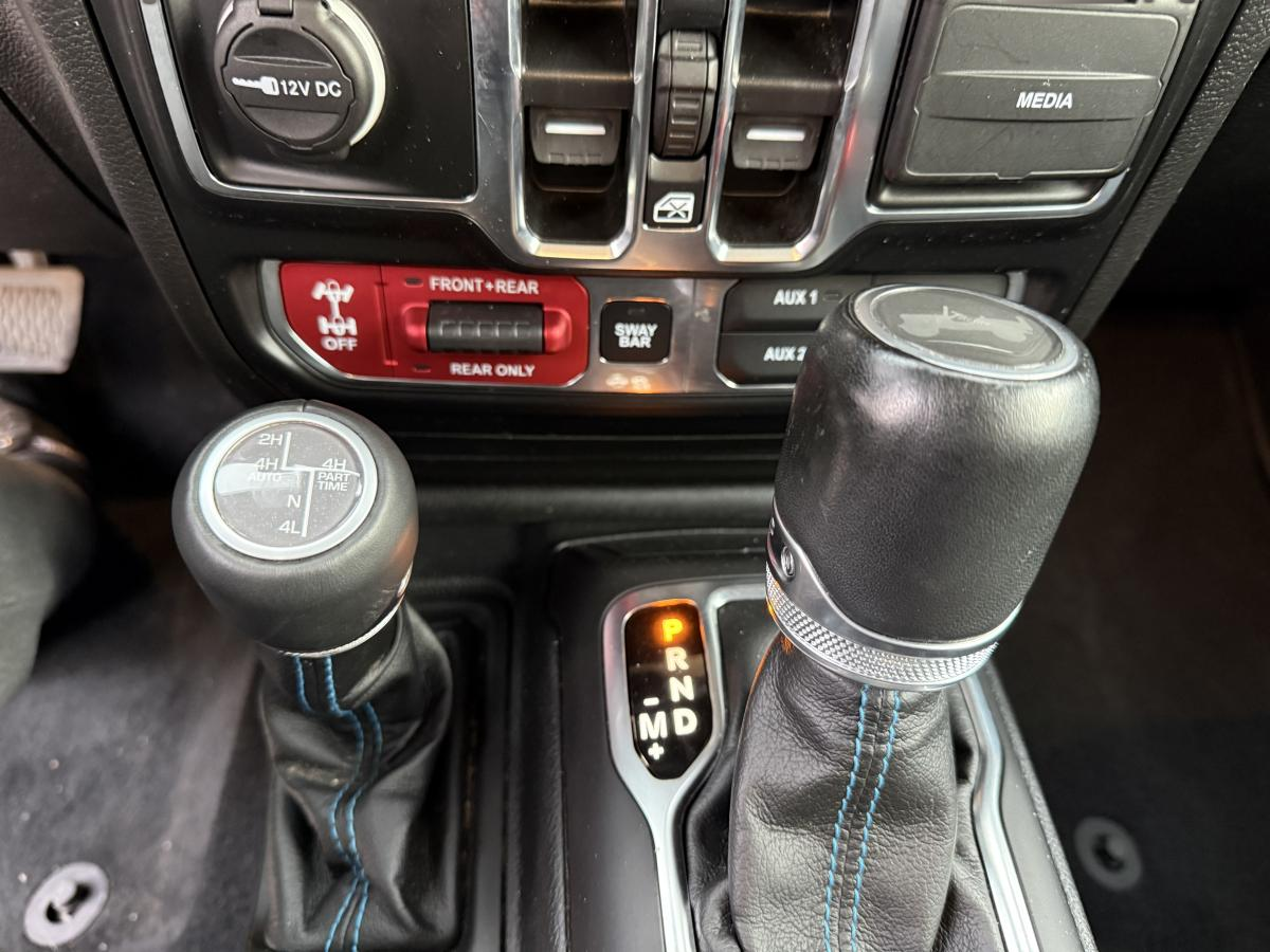 2023 Jeep Wrangler 4xe - Image 11