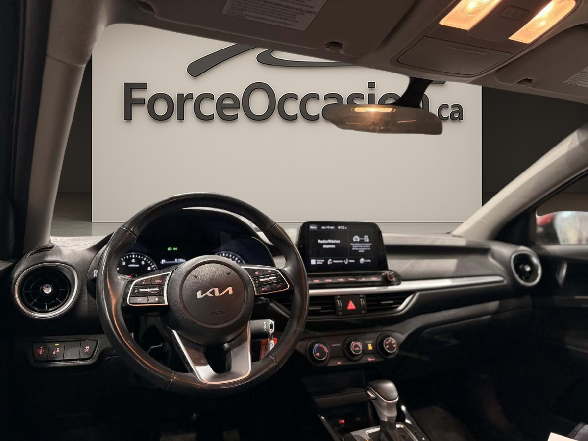 2022 Kia Forte - Image 6