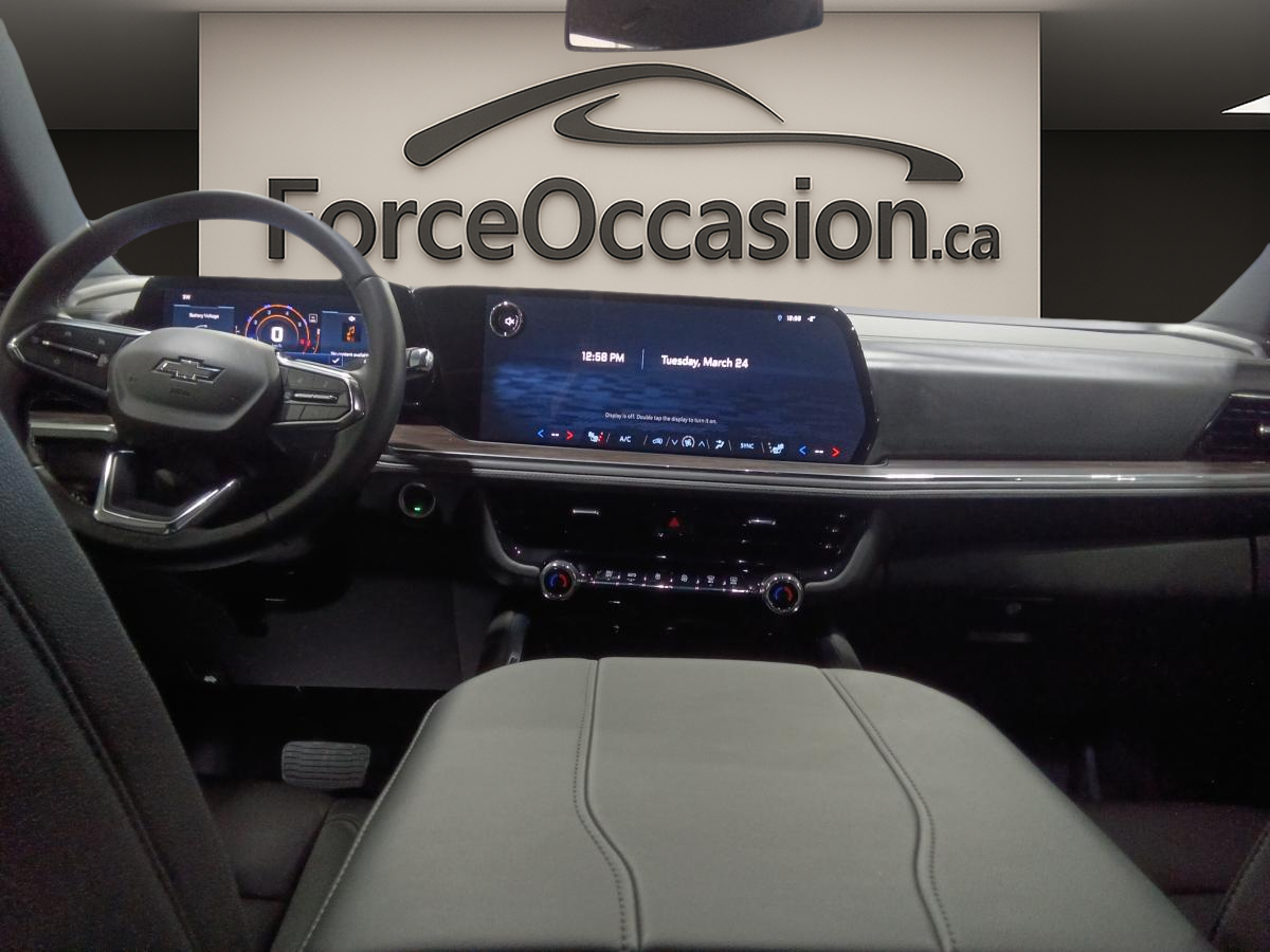 2025 Chevrolet Tahoe - Image 4