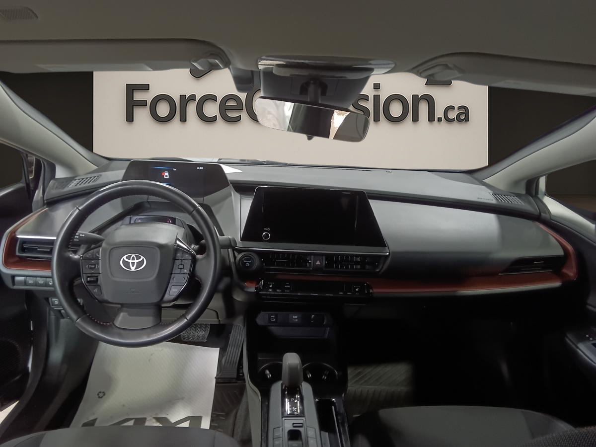 2023 Toyota Prius Prime - Image 4