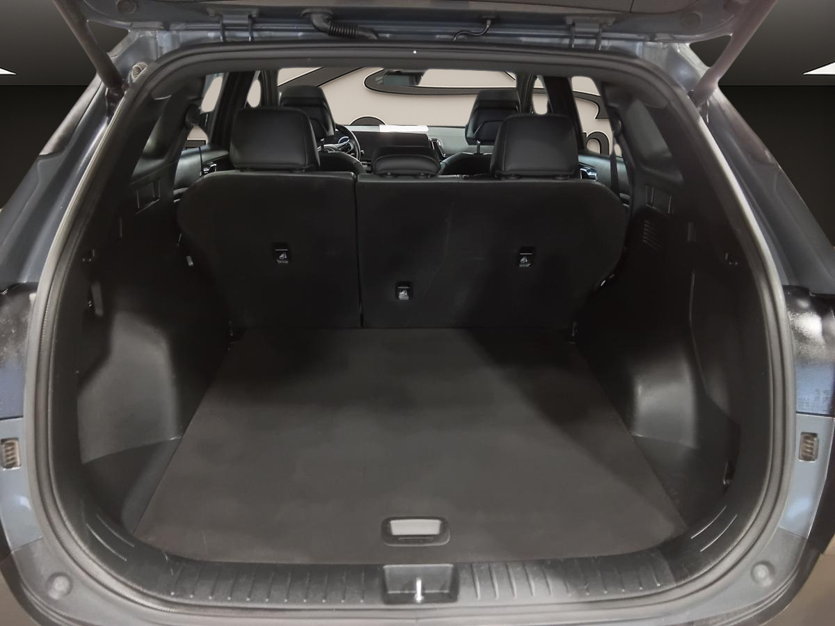 2024 Kia Sportage - Image 8