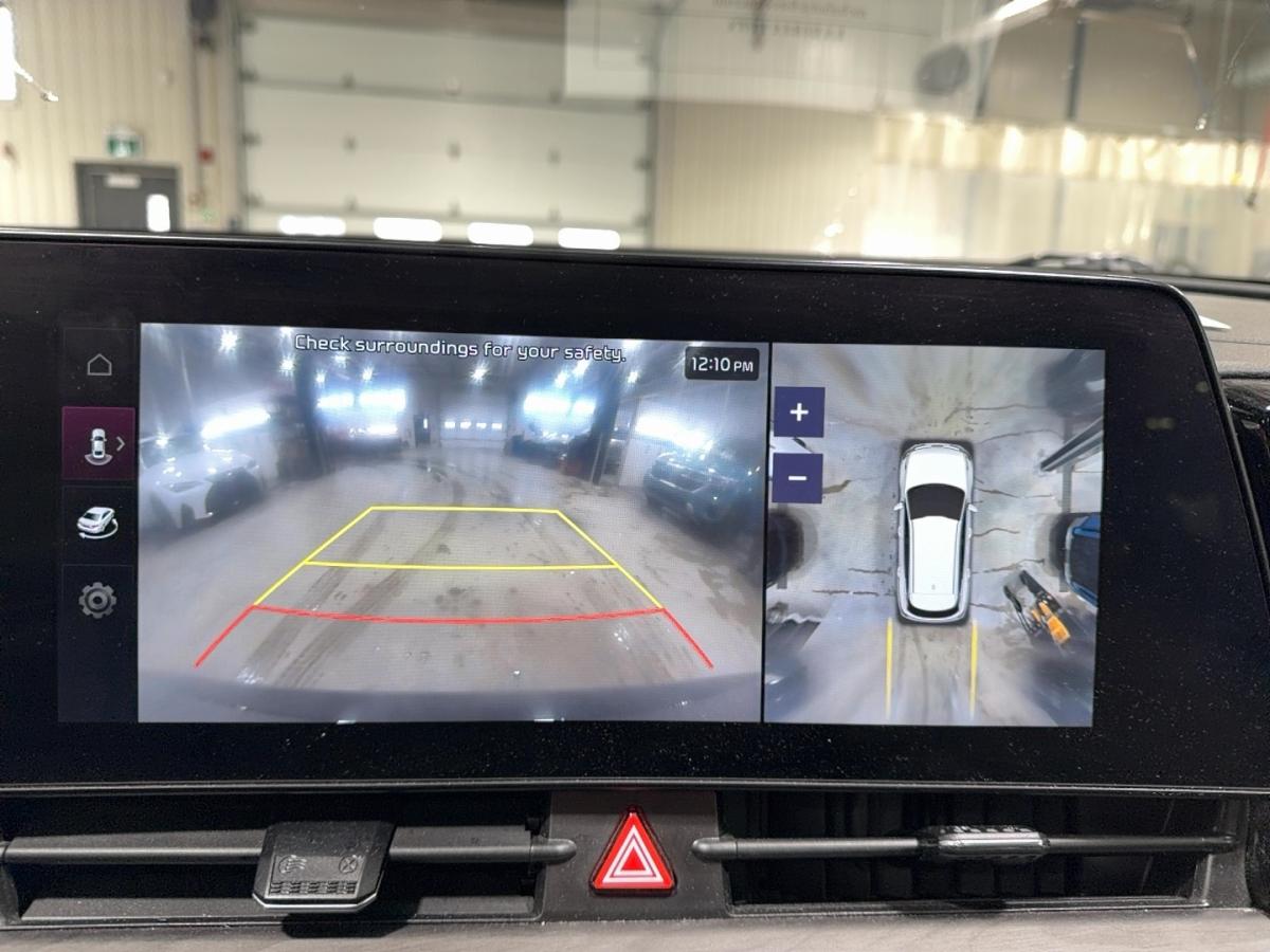 2024 Kia Sportage - Image 24