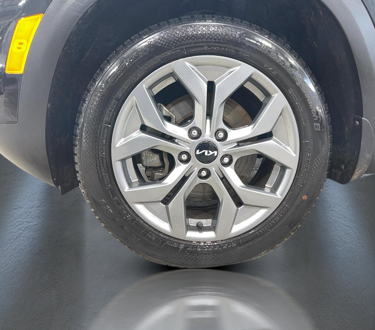 2024 Kia Seltos - Image 8