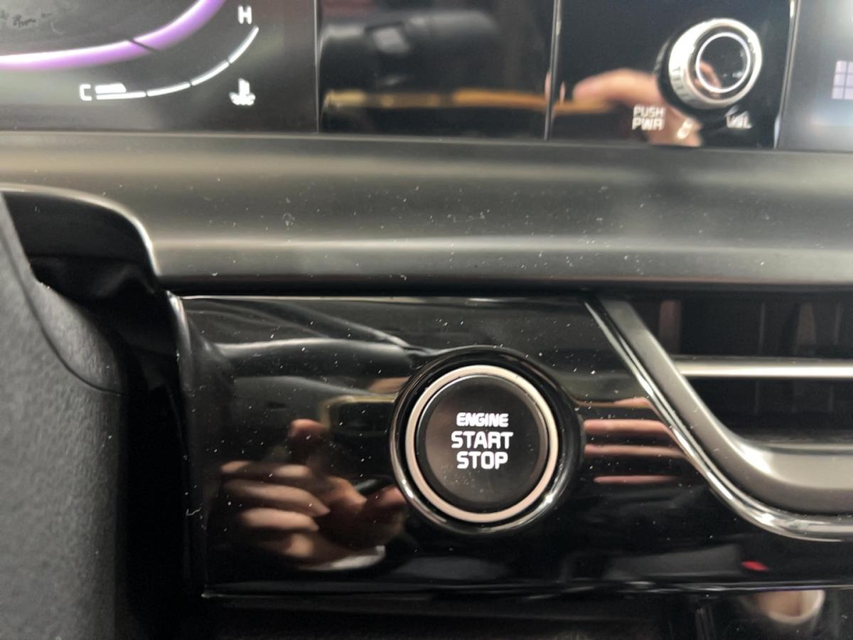 2024 Kia Seltos - Image 21