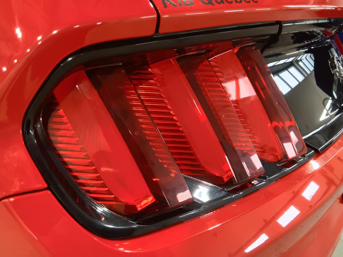 2016 Ford Mustang - Image 12