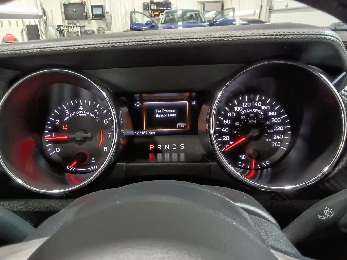 2016 Ford Mustang - Image 16