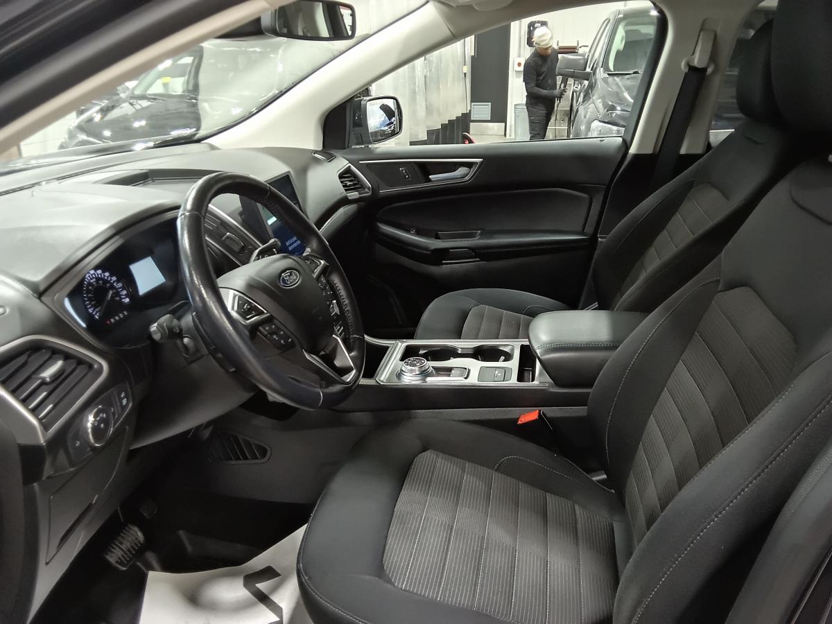 2022 Ford Edge - Image 14