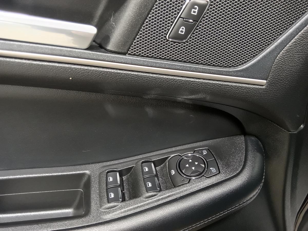 2022 Ford Edge - Image 25