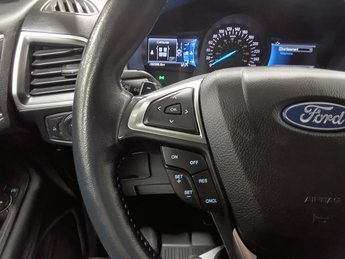 2022 Ford Edge - Image 29