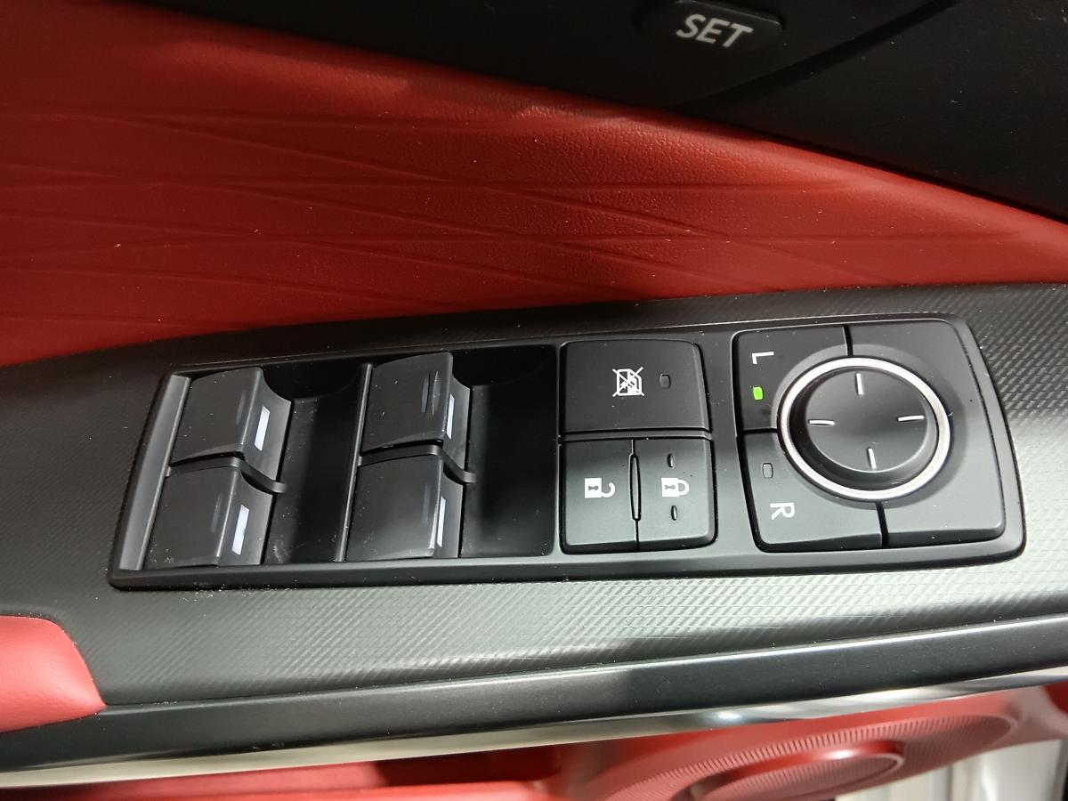 2024 Lexus IS 300 - Image 24