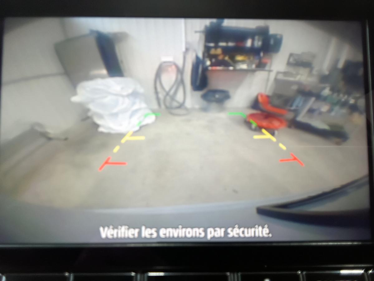 2024 Mitsubishi Outlander - Image 20