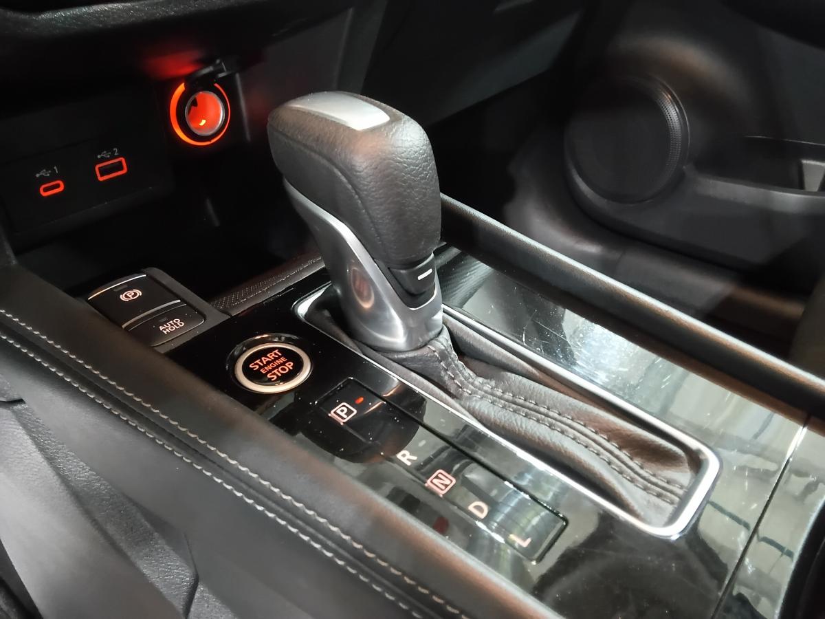 2025 Nissan Kicks Play - Image 19