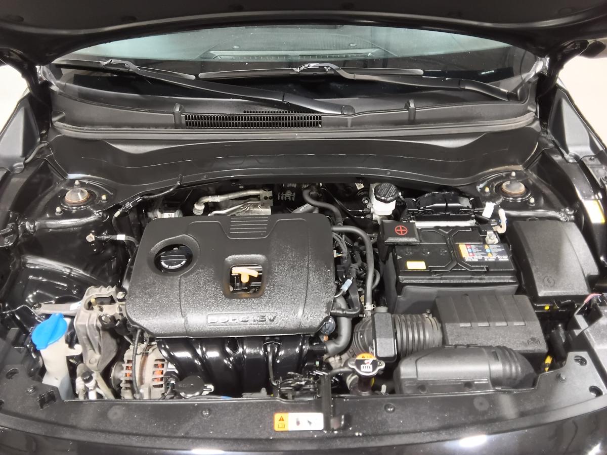 2023 Kia Seltos - Image 7