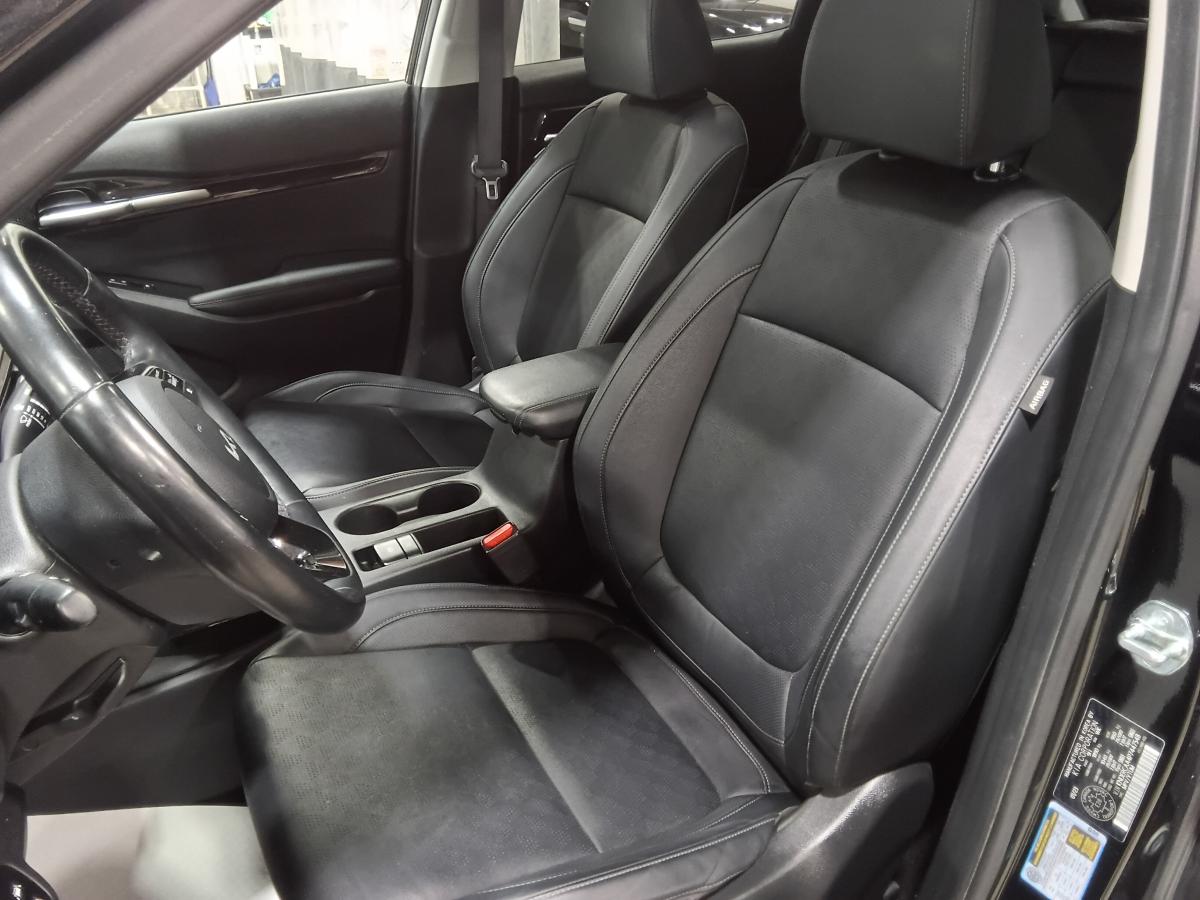 2023 Kia Seltos - Image 21