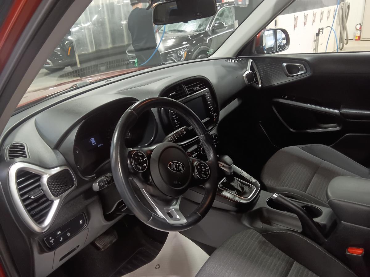 2021 Kia Soul - Image 14