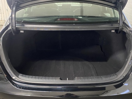 2024 Kia Forte - Image 38