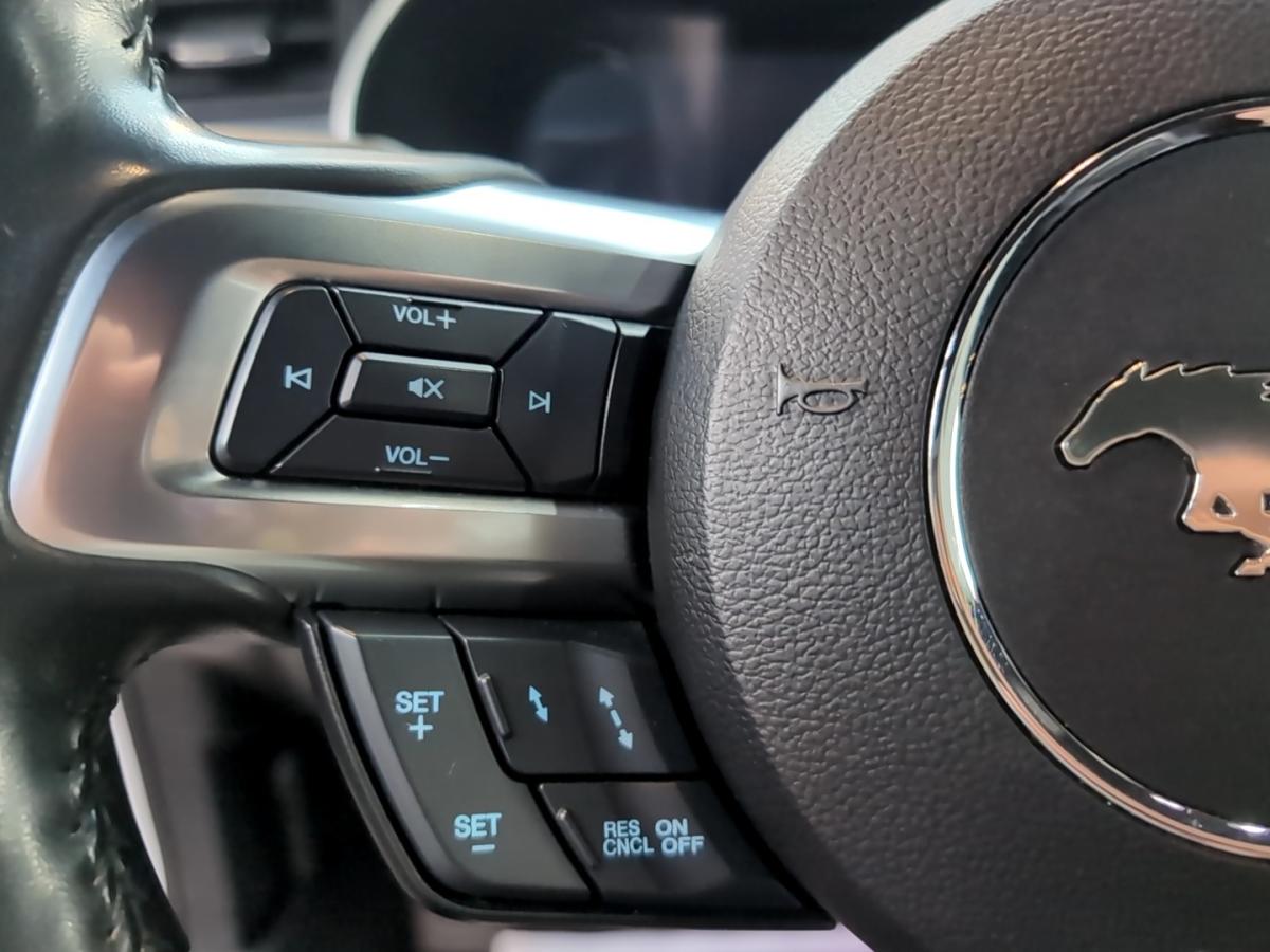 2018 Ford Mustang - Image 15