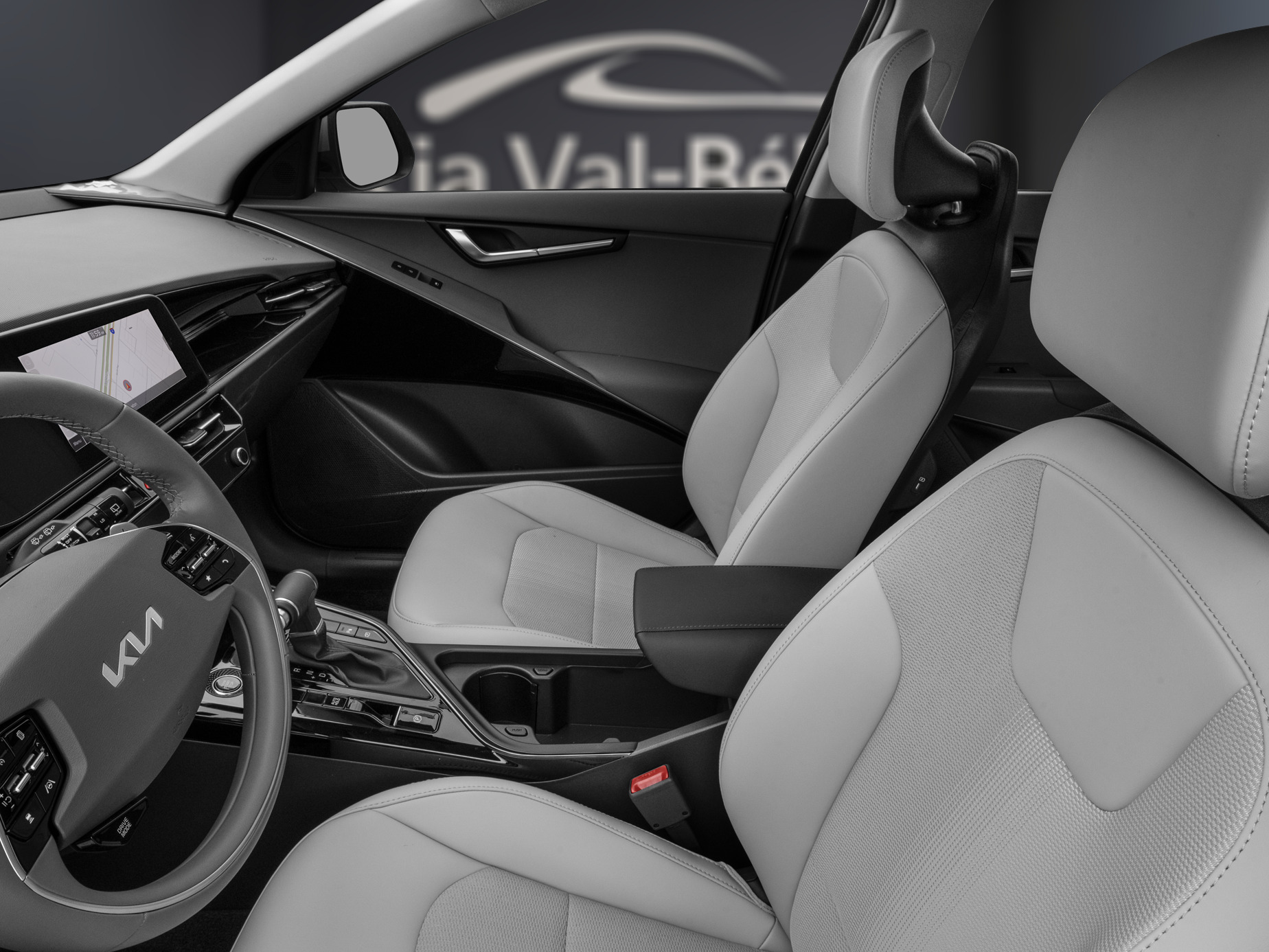 2025 Kia Niro HEV - Image 5