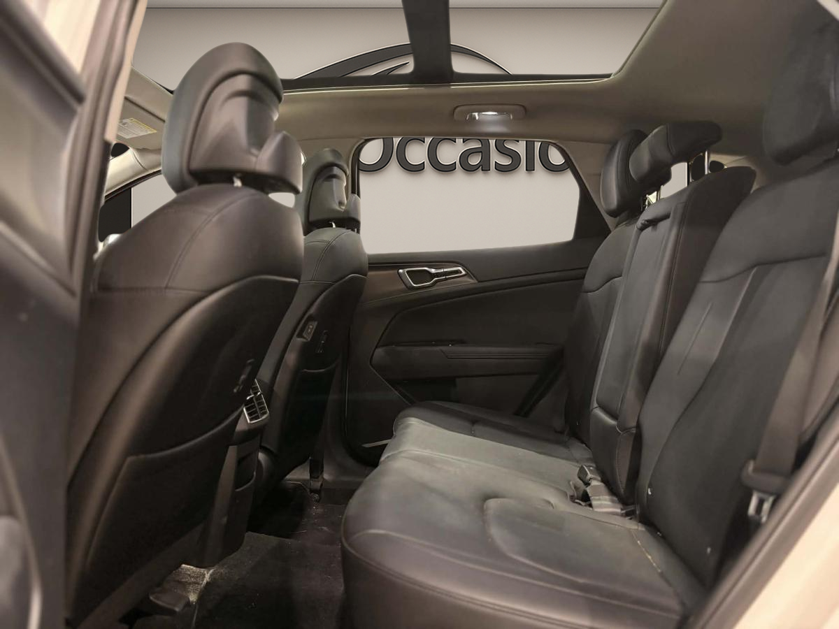 2023 Kia Sportage - Image 7