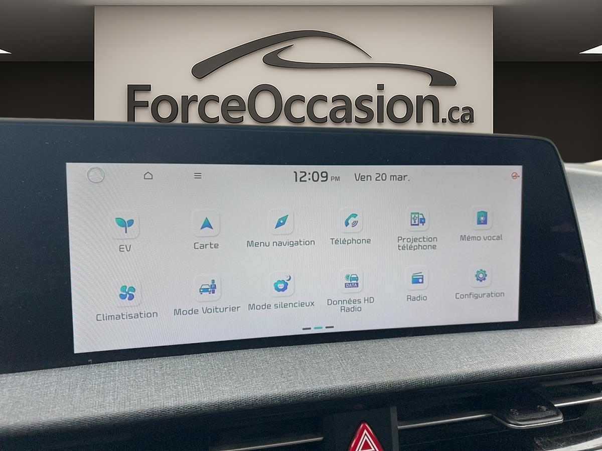 2022 Kia EV6 - Image 11