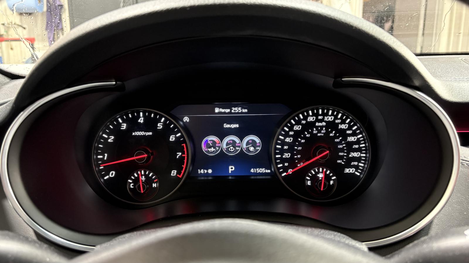 2023 Kia Stinger - Image 26